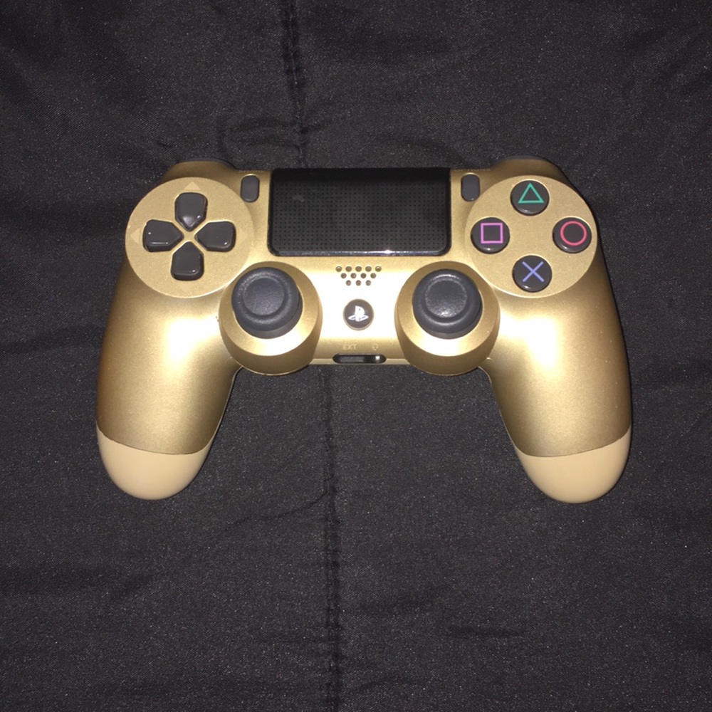 DualShock PlayStation Controller (Gold)